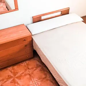 https://habitacion-privada-con-inquilinos-en-el-centro-de.1costadelsol.com